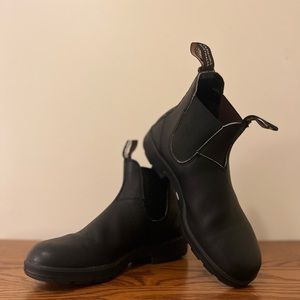Blundstone #510 Women’s Original Chelsea Boots, size 9.5 US, Black, Like New…